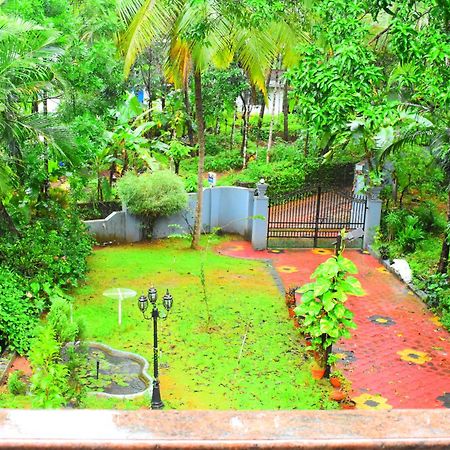 Ben'S Villa Kannur ! Eksteriør bilde