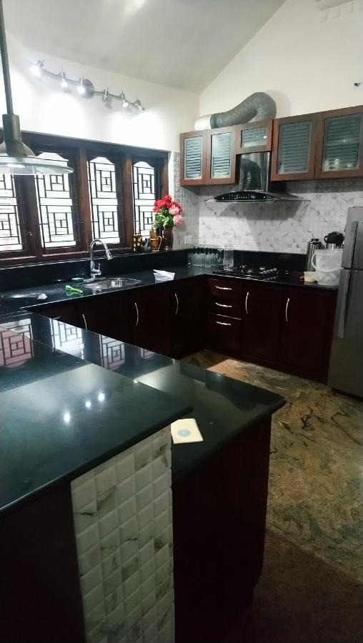 Ben'S Villa Kannur ! Eksteriør bilde